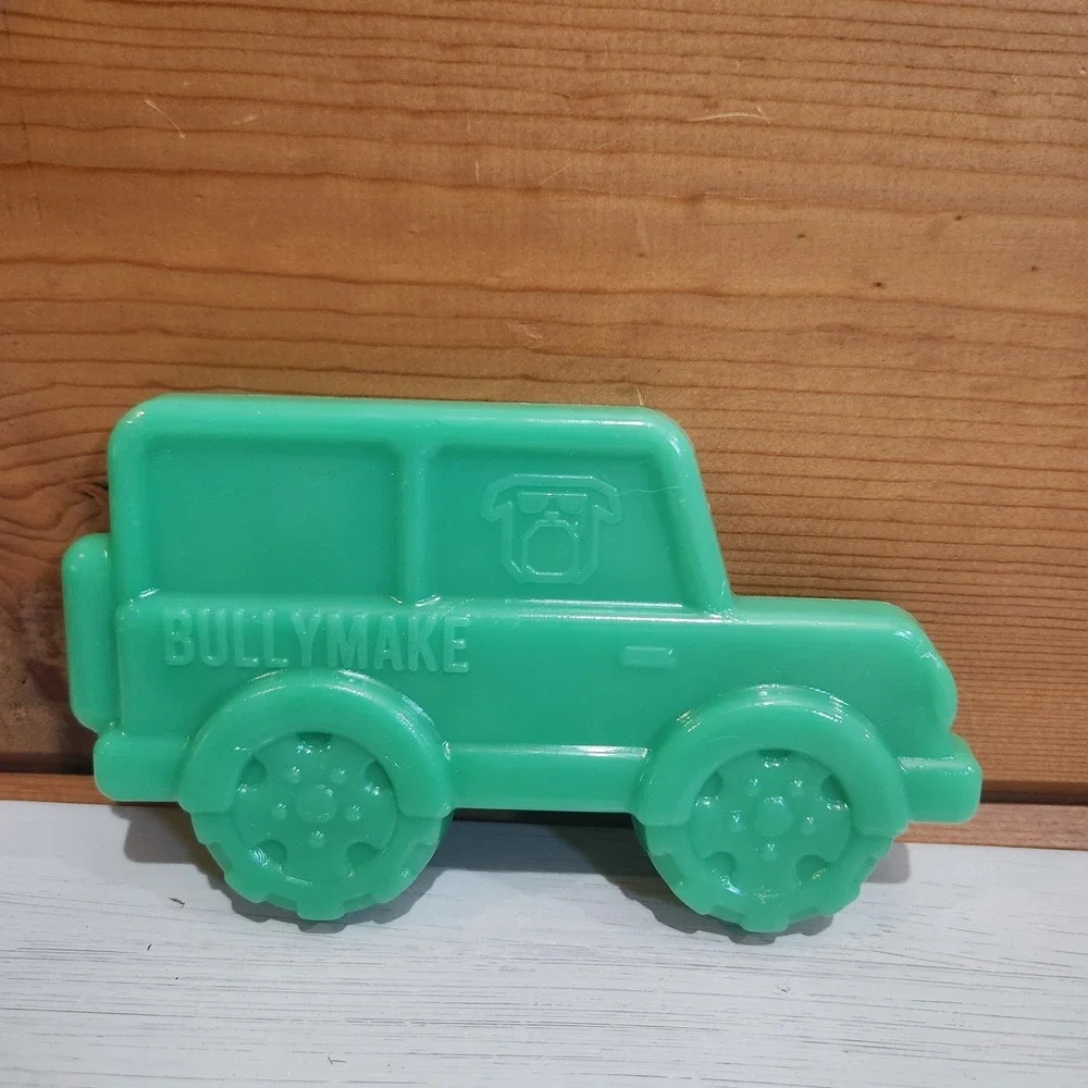 NEVER USED Bullymake Green Jeep Sporty SUV Nylon Dog Chew Toy 5